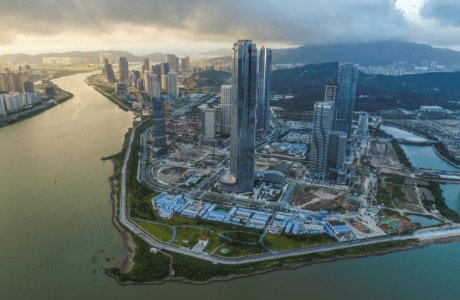 而推动蓝色经济的蓬勃发展对于我国经济